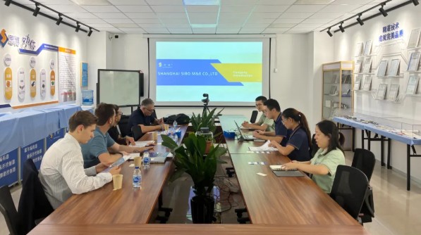 布局全球網(wǎng)絡(luò)，建立深度合作。(圖1)